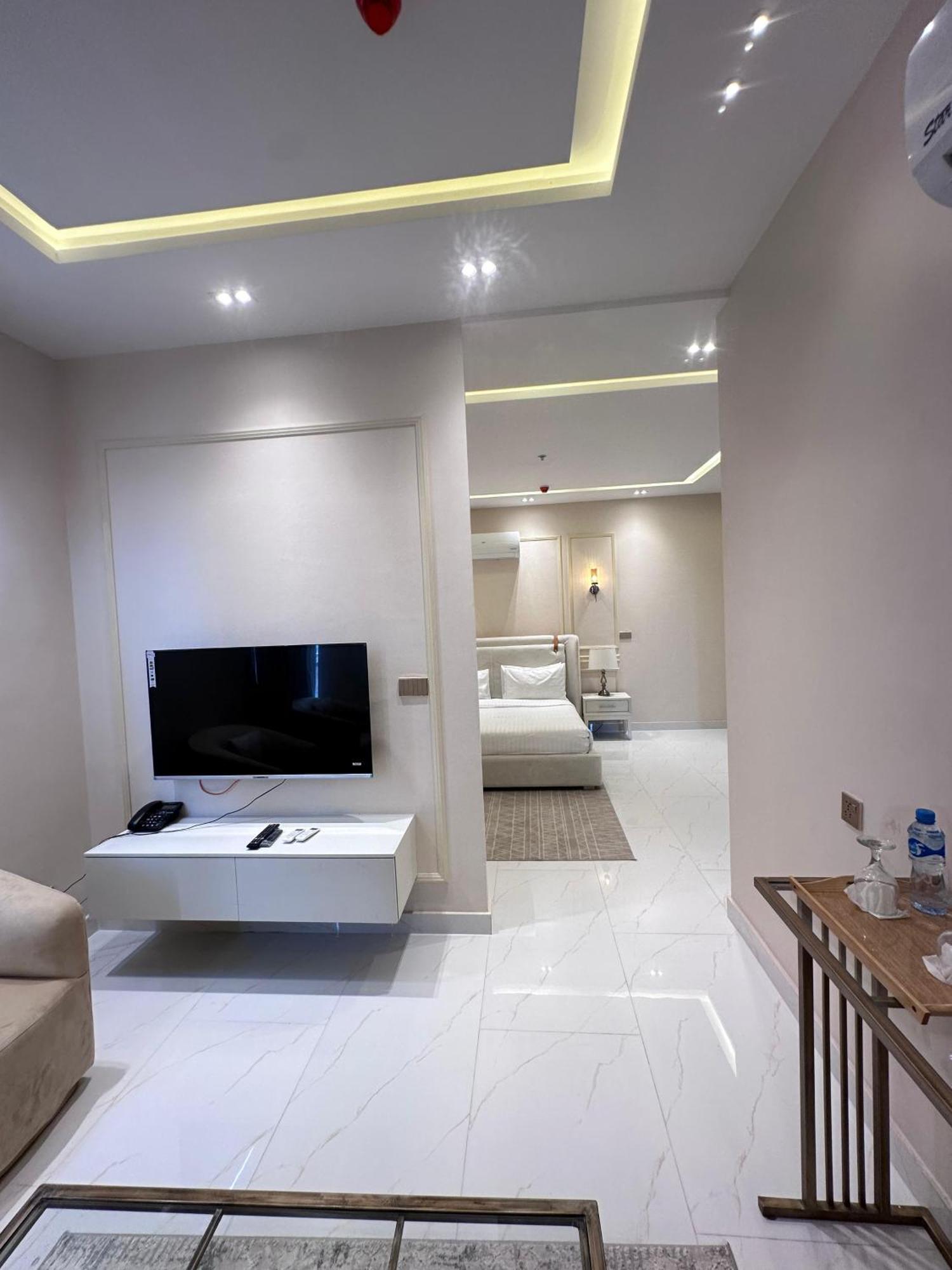Pavilion Suites - Premium Aparthotel In Bahria Town Rawalpindi Bagian luar foto
