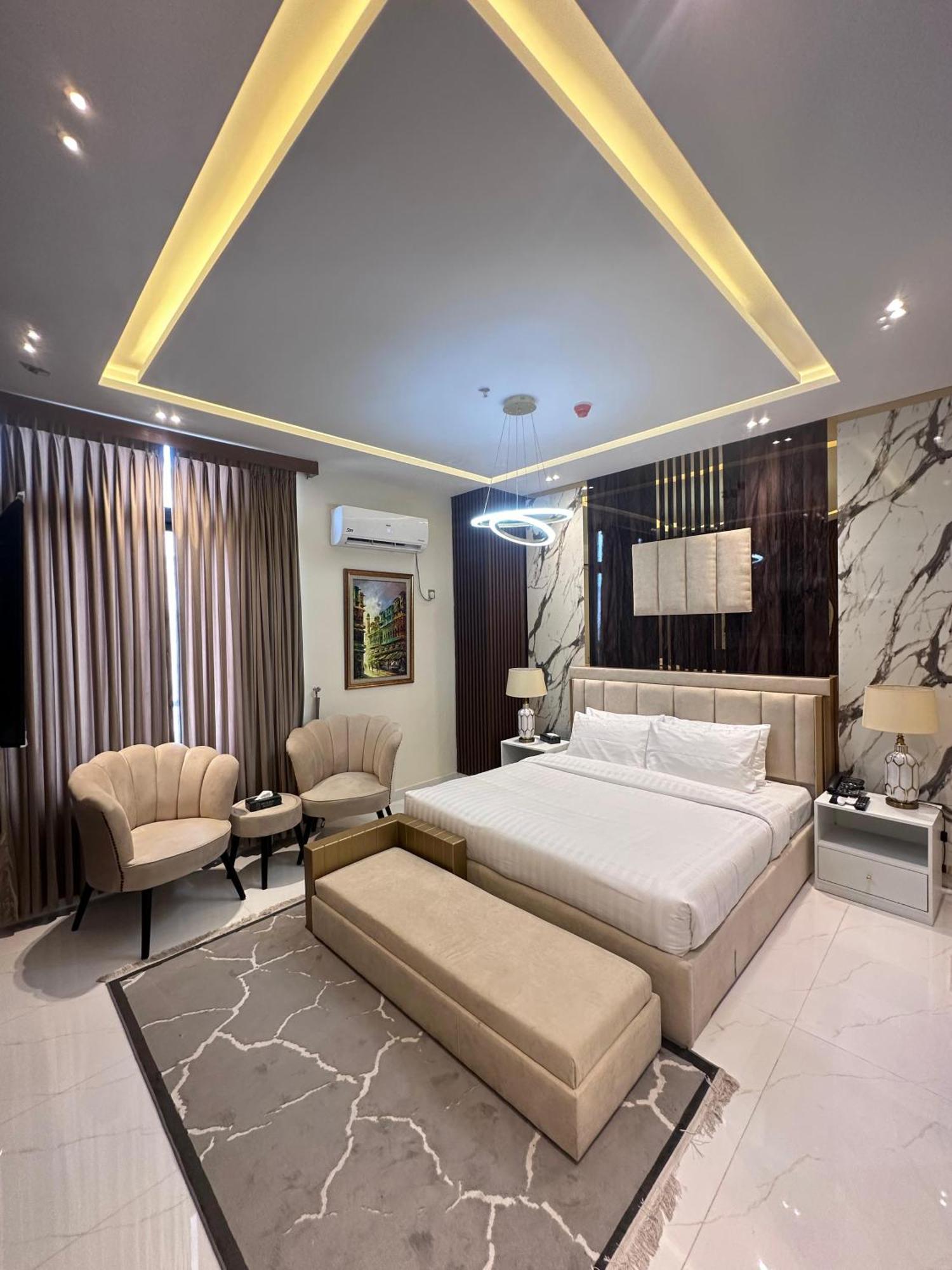 Pavilion Suites - Premium Aparthotel In Bahria Town Rawalpindi Bagian luar foto