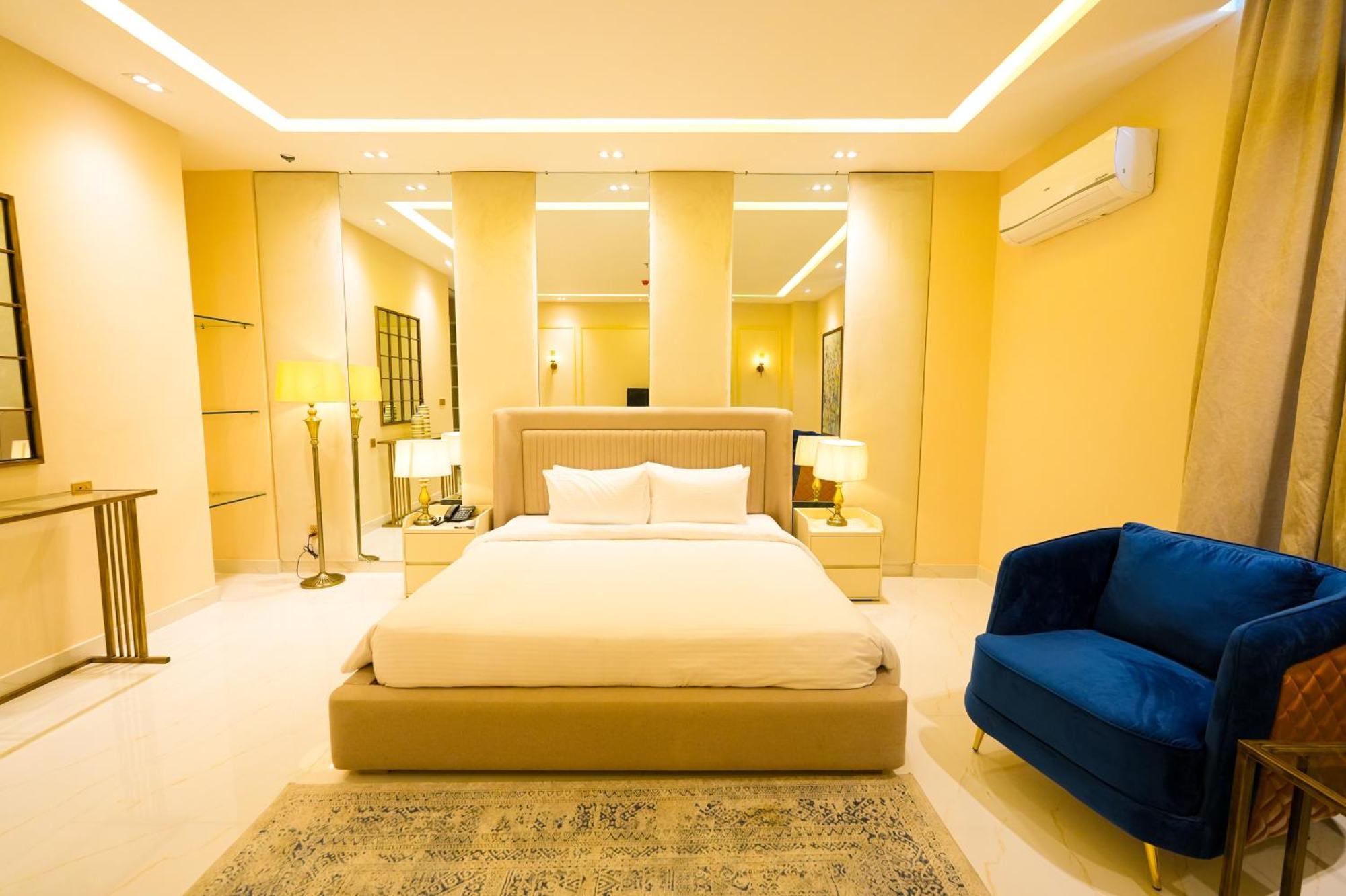 Pavilion Suites - Premium Aparthotel In Bahria Town Rawalpindi Bagian luar foto