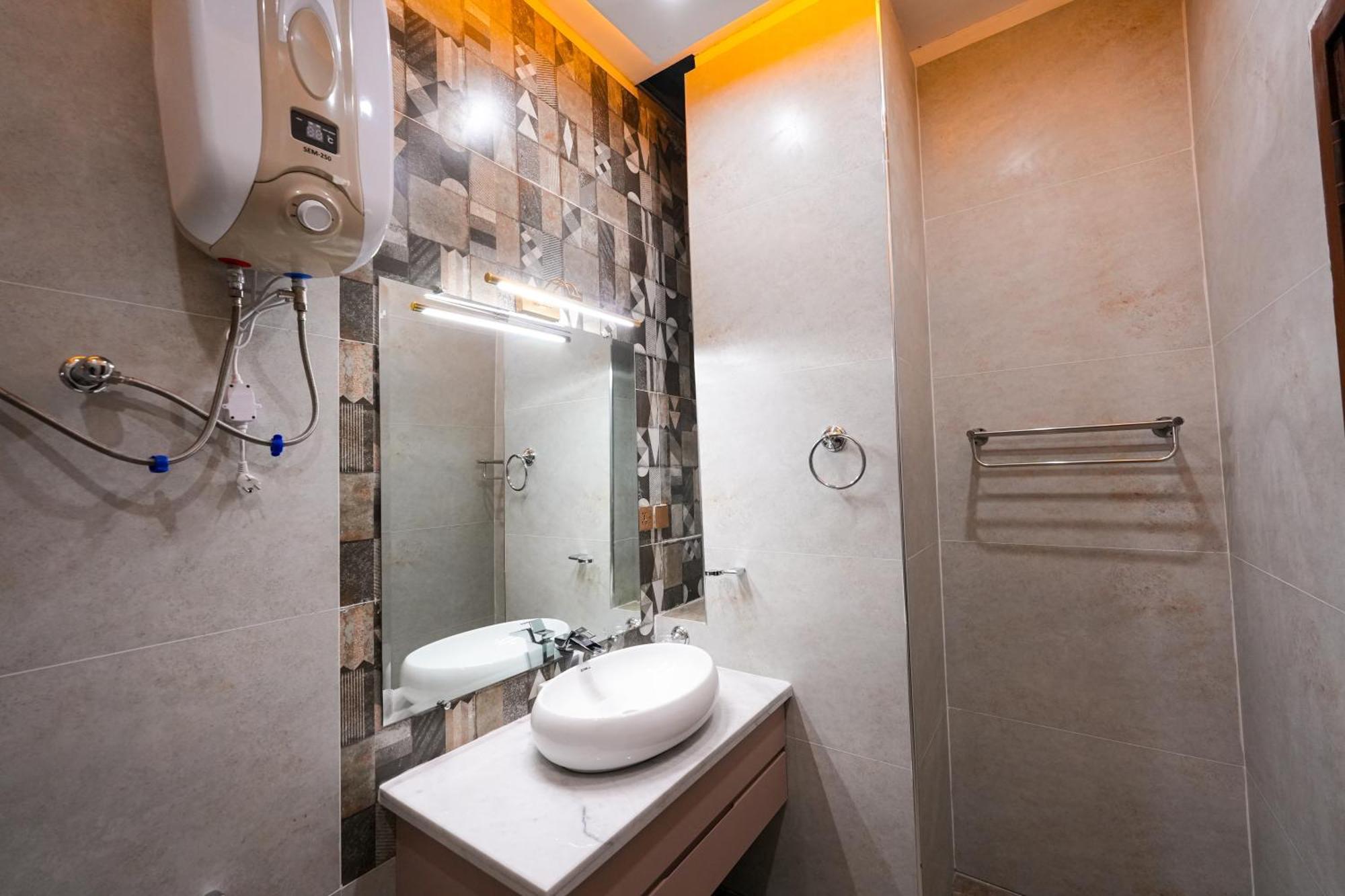 Pavilion Suites - Premium Aparthotel In Bahria Town Rawalpindi Bagian luar foto
