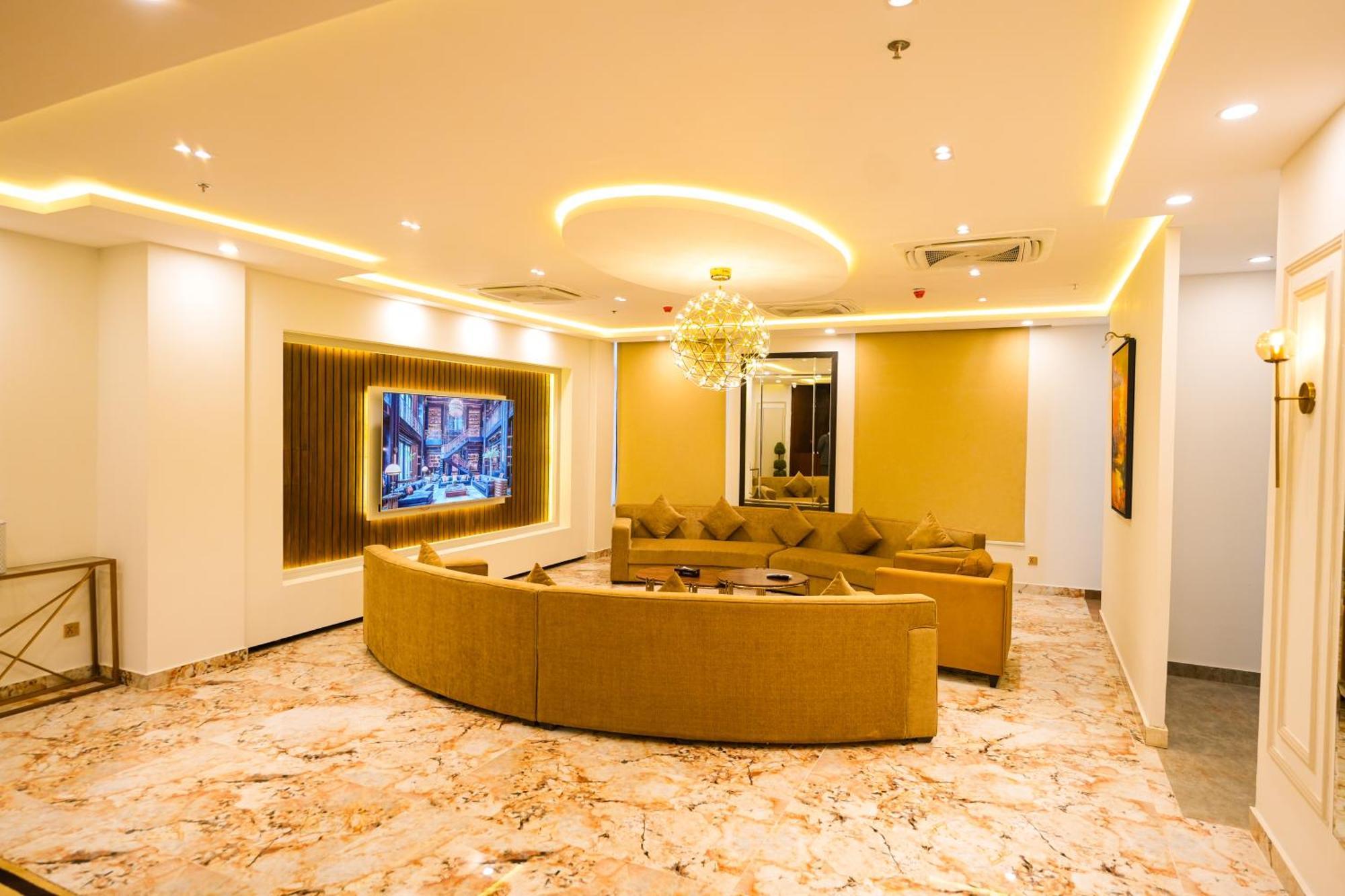 Pavilion Suites - Premium Aparthotel In Bahria Town Rawalpindi Bagian luar foto