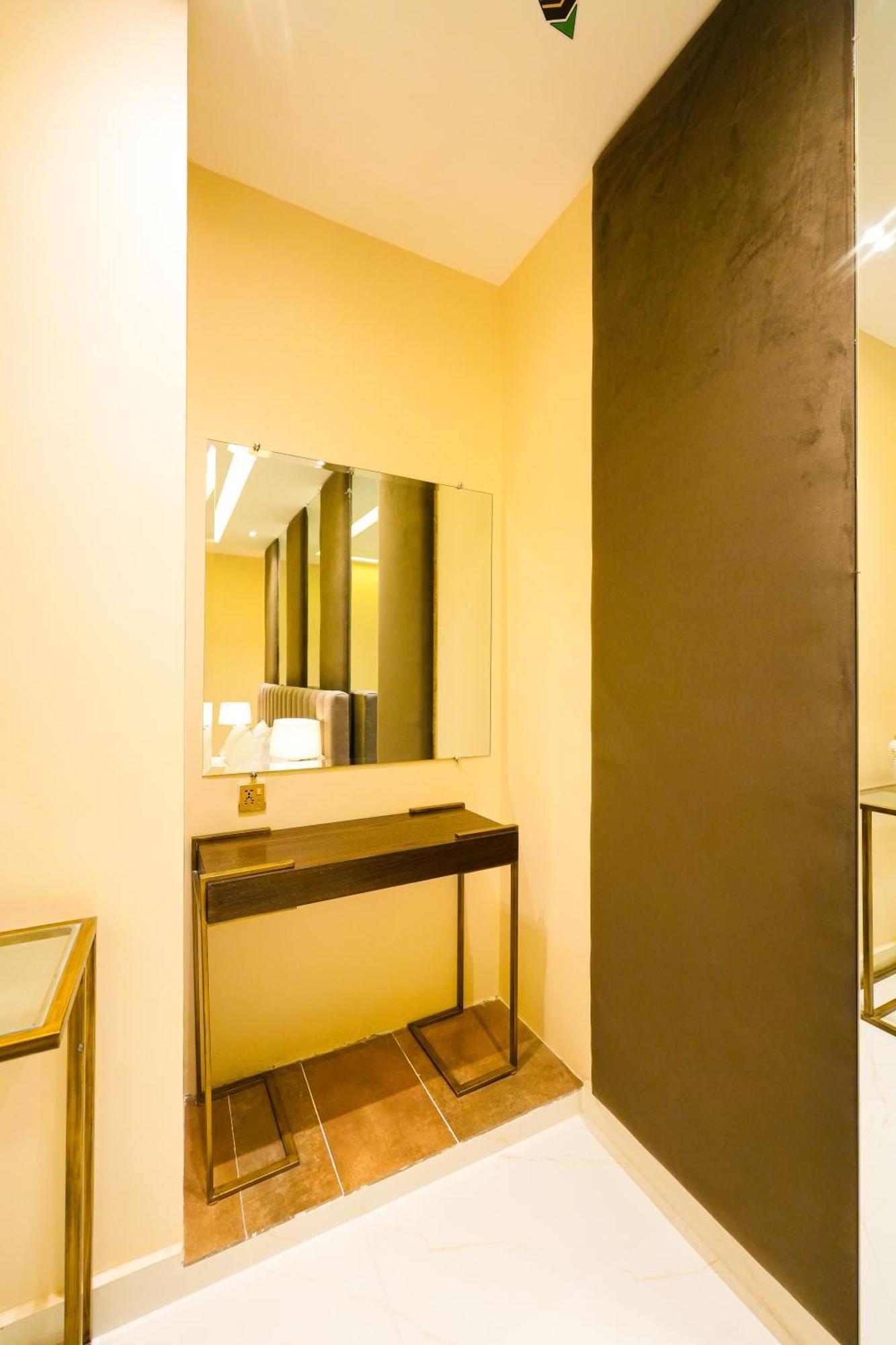 Pavilion Suites - Premium Aparthotel In Bahria Town Rawalpindi Bagian luar foto